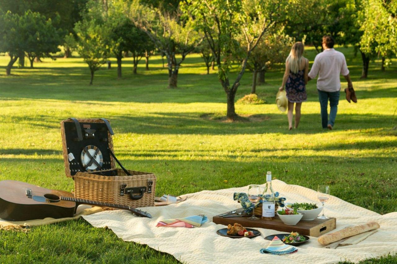 L'Auberge Provencale Inn & Restaurant Boyce Exteriér fotografie